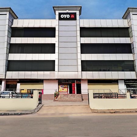 Hotel O Royal Bliss International Bangalore Exterior foto